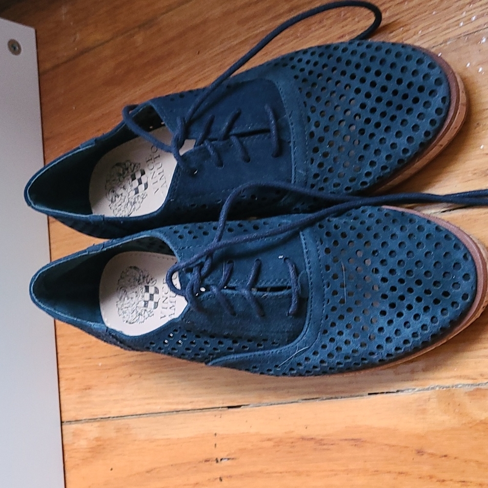 Vince Camuto Salisa Perforated Navy Blue Suede Cork Oxford Shoes Womens Size 5
